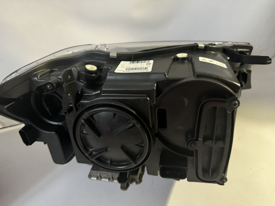 Фари BMW X3 F25 XENON фари бмв х3 ф25 рестайл ксенон фары