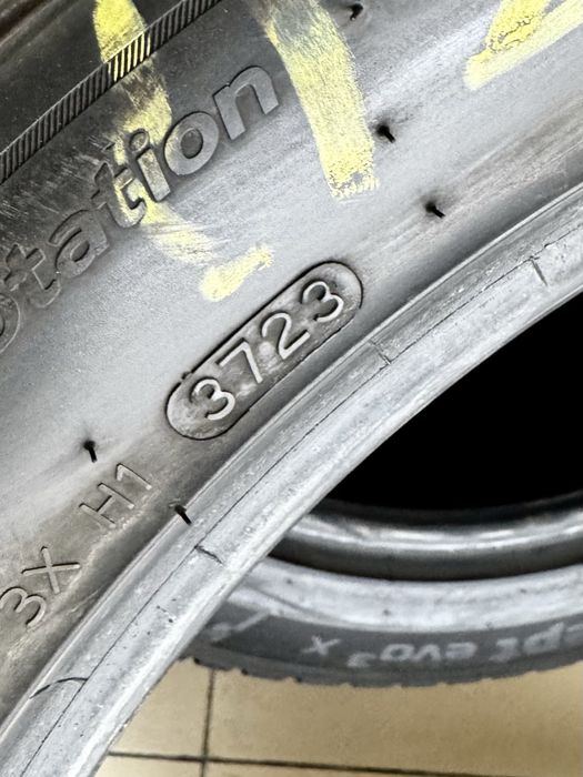 Продам зимові шини різноширокі 275/45 R20 і 305/40 R20 Hankook