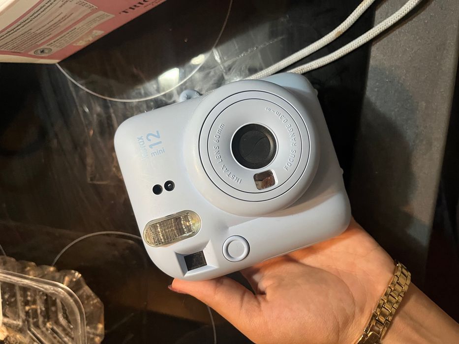 Câmera Instax Mini 12