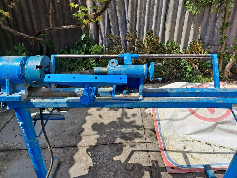 Токарний по дереву з копіром