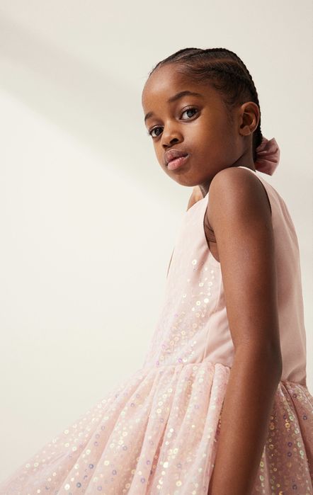 Нова святкова сукня H&M з паєтками для дівчинки 8-9 років на зріст 134