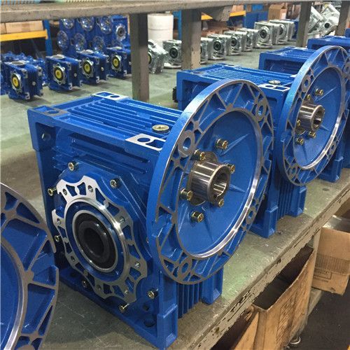 Редуктор червячний, мотор-редуктор.