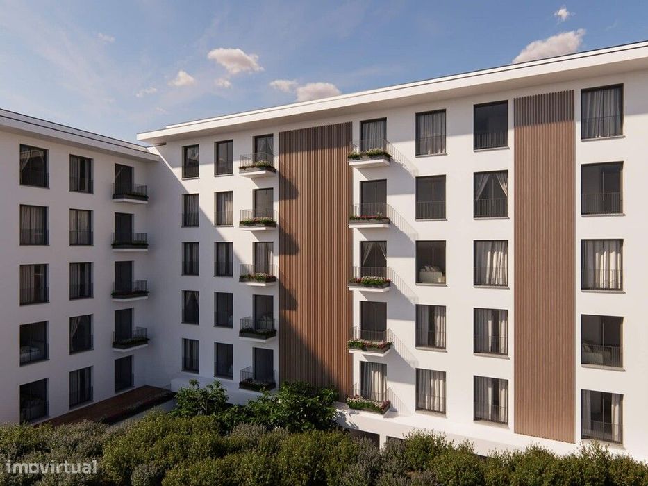 Apartamento T1 com lugar de garagem em zona da Guarda