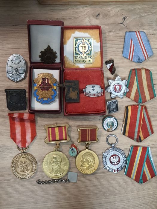 Mix odznaczeń i odznak