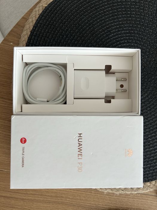 Huawei P30 100% sprawny
