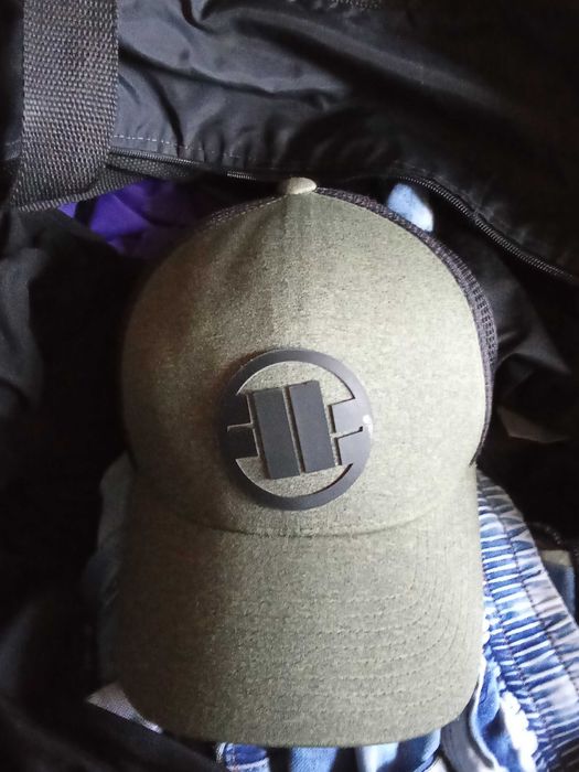 Czapka z z daszkiem pitbull