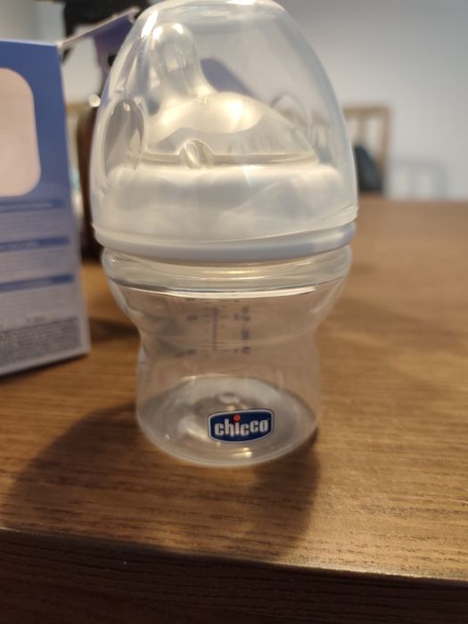 Używana butelka chicco 0m+