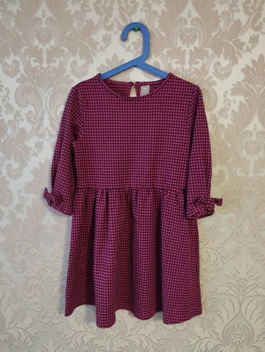 Симпатична сукня