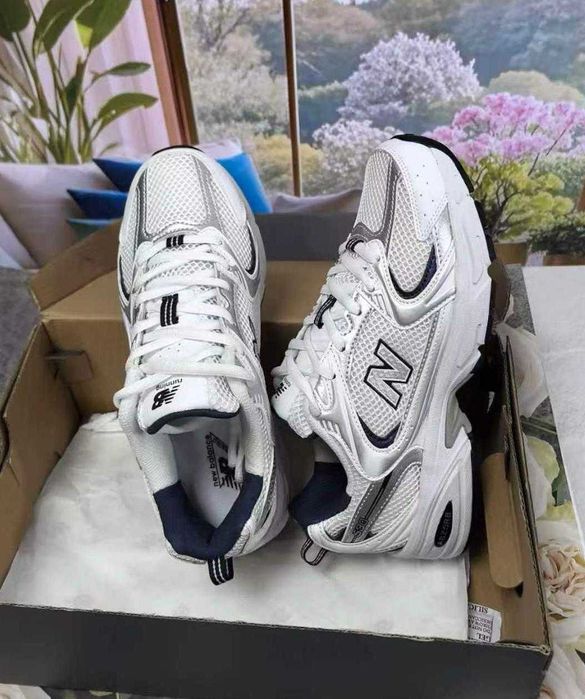 SNEAKERSY Damskie białe