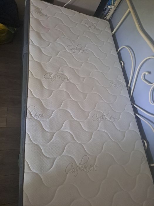 Materac 90x200 Jysk