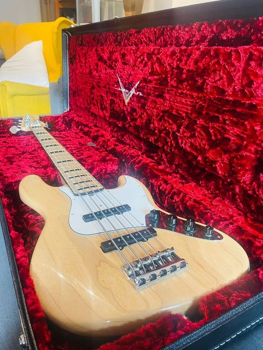 Baixo Fender 75 Jazz Bass Custom Shop