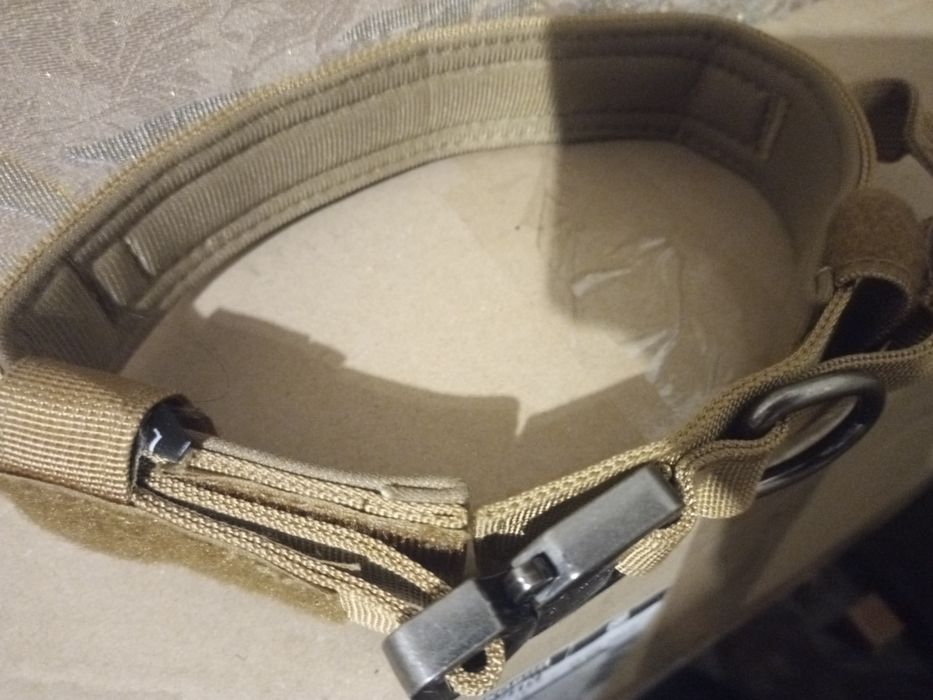 Тактичний нашийник 48см підвищеної міцності з ручкою та металевою заст