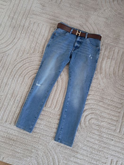 H&M spodnie jeansowe.