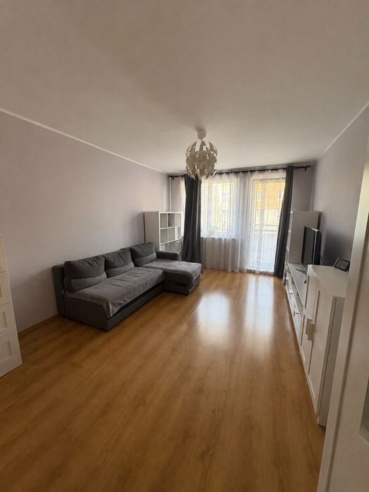 Mieszkanie na sprzedaż – 48,70 m² | 2. piętro | Balkon | Piwnica | Widok na las