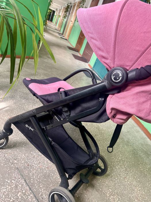 Коляска Cybex Beezy