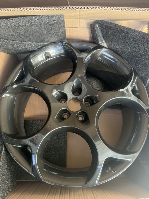 Oryginalna felga do Alfy Stelvio