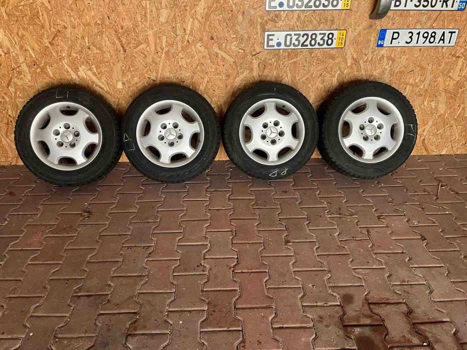 Felgi aluminiowe z oponami 15