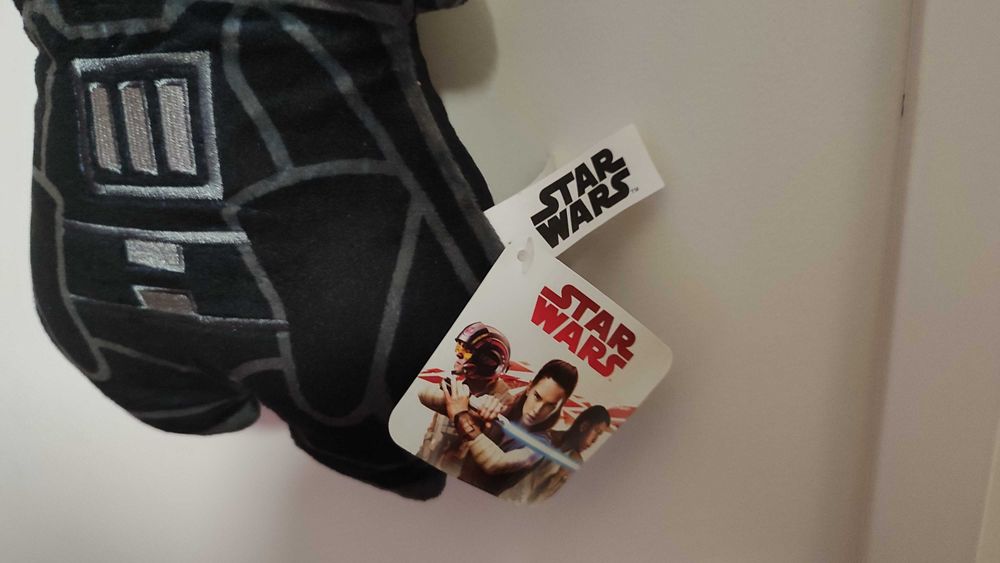 Peluche Star Wars - Darth Vader (Continente)