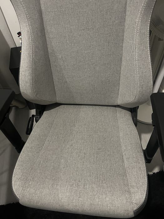 Cadeira Noblechairs HERO TX