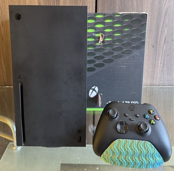 Konsola Xbox Series X 1TB
