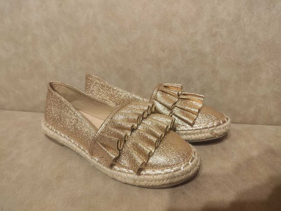 Балетки 22.5 см стелька, нові