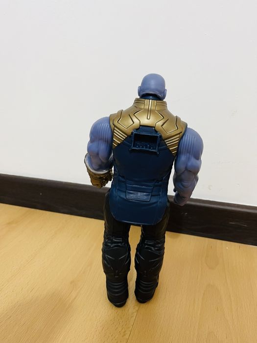 Bonecos Figuras Thanos