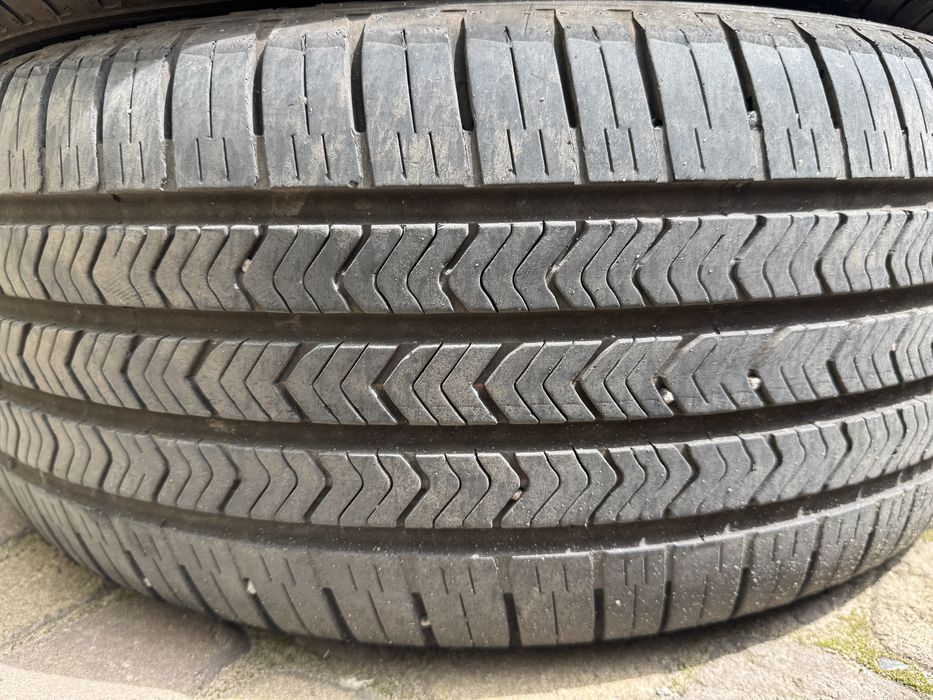 Good Year Eagle Sport 225/50R18