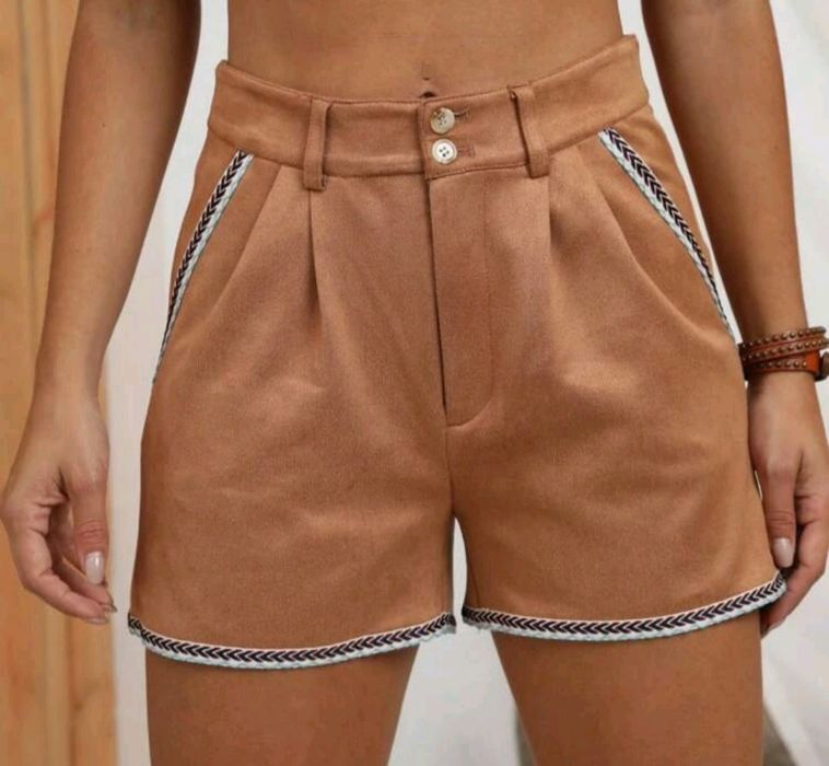 Nowe szorty z wysokim stanem