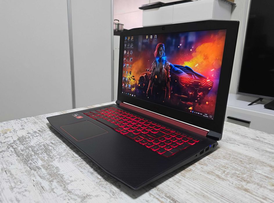 Acer Nitro 15.6 IPS (Ryzen 7/Radeon RX560 4GB/16GB DDR4/SSD 128G+1000G