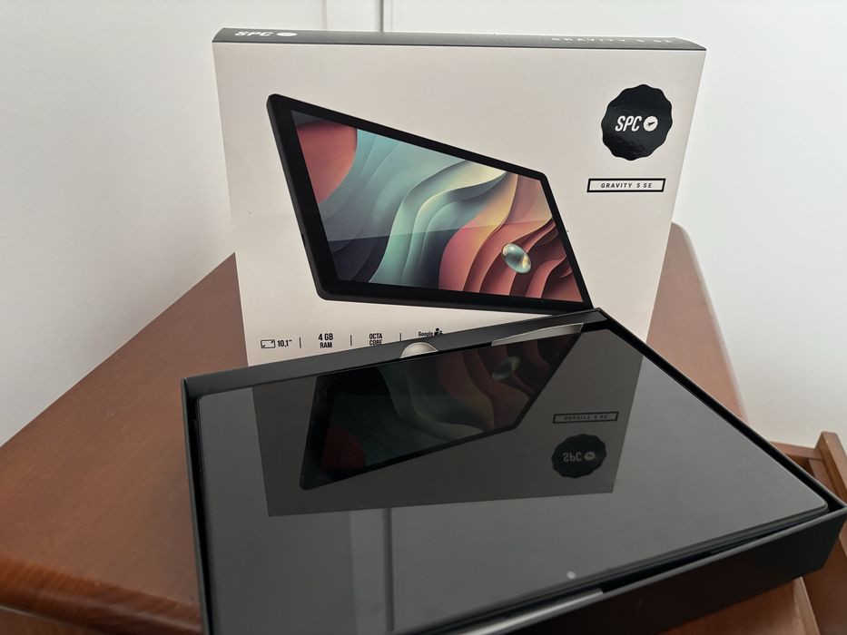 Vendo tablet Gravity CPS 5E em bom estado de funcionamento.