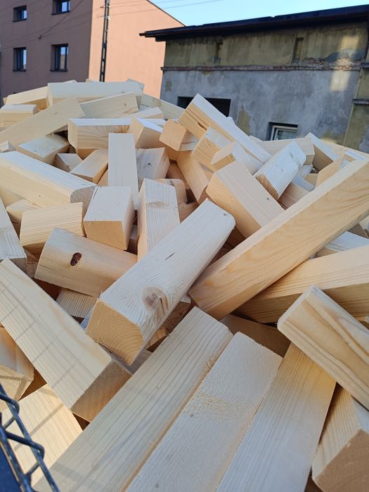 Drewno opałowe grubsze kawałki suche,czyste