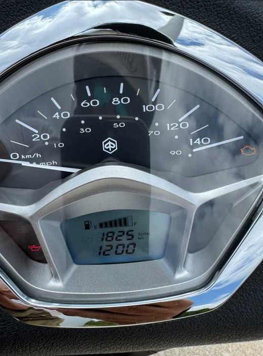 Piaggio Liberty 125 ABS – 2023 – 1.850 km – Como nova