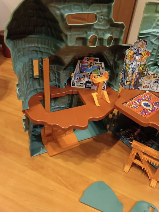 MOTU, Castle Grayskull, Masters of the Universe, vintage, He Man. Cast