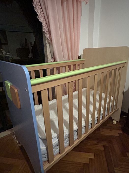 cama de bebé / criança