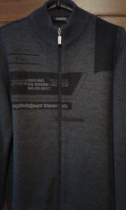 Обмен вязаний  светр , на зимнюю мужскую обувь