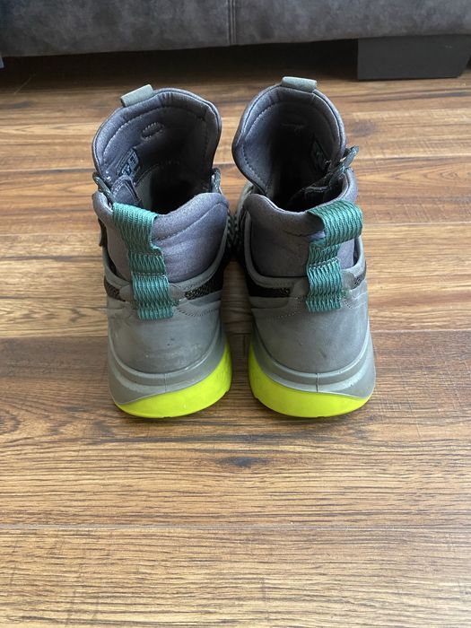 Взуття  Ecco Zipflex