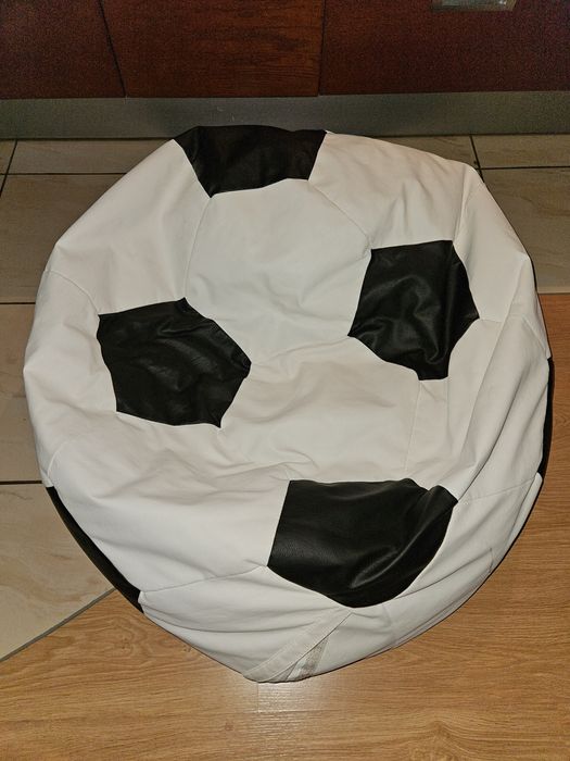 Piłka siedzisko pufa  fotel na kulki