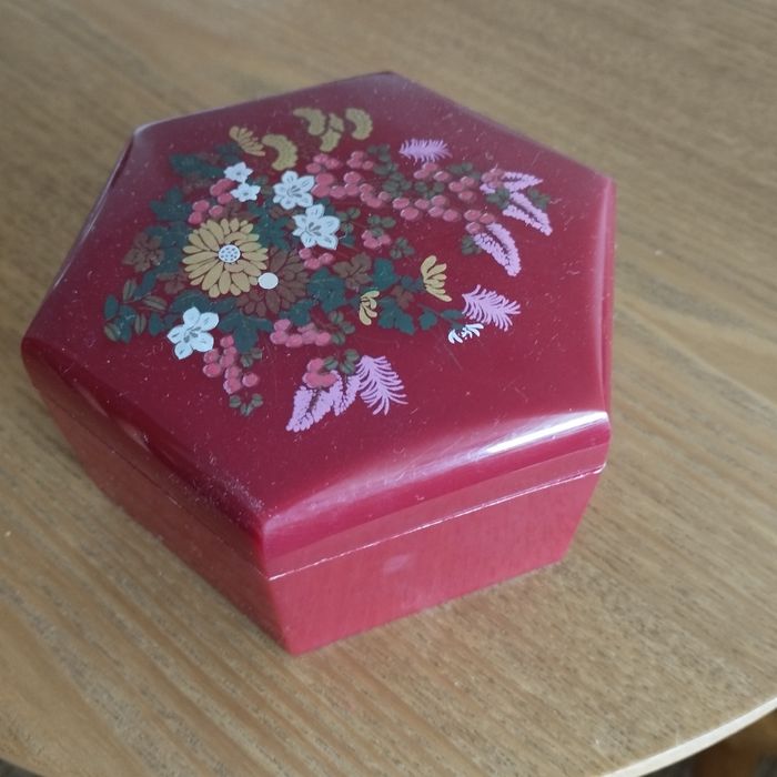 Objetos vários, em bom estado