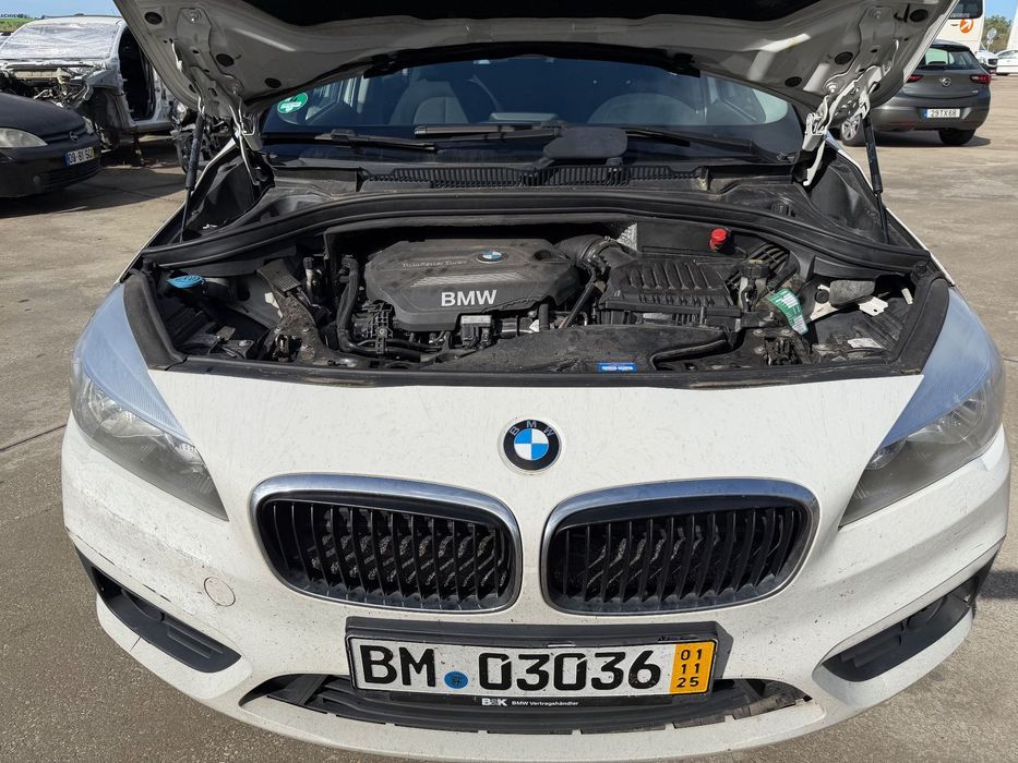 BMW F45 de 2016 para peças