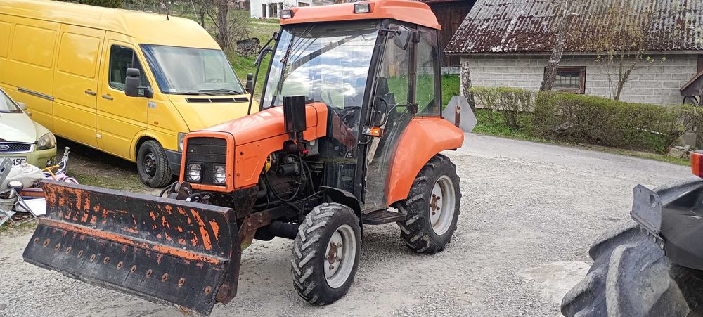 Pronar MTZ 320a 4x4 pług