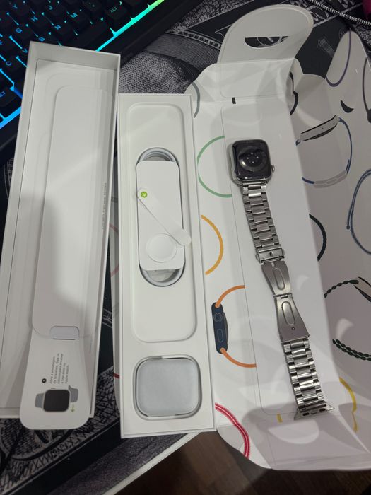 Apple Watch series 8 45mm silver stainless
