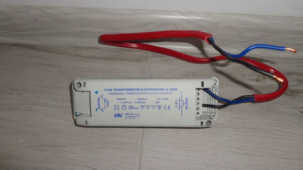 Oświetlenie ozdobne z transformatorem