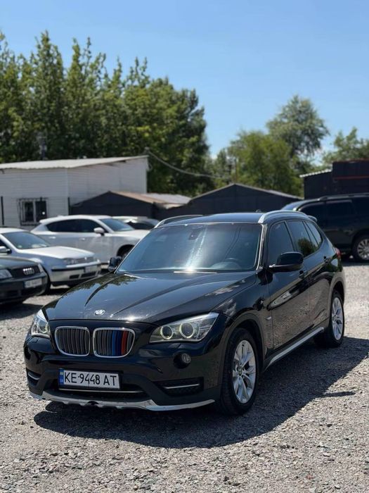 Продам BMW X1 2011 года в Днепре