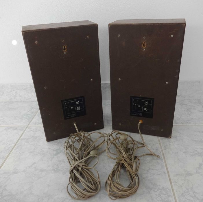 Colunas de Som Antigas