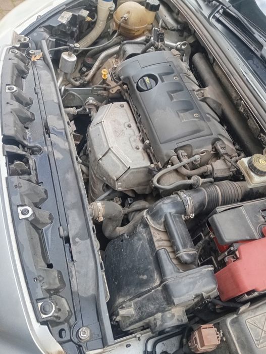 Пежо 308 хороший стан деталі