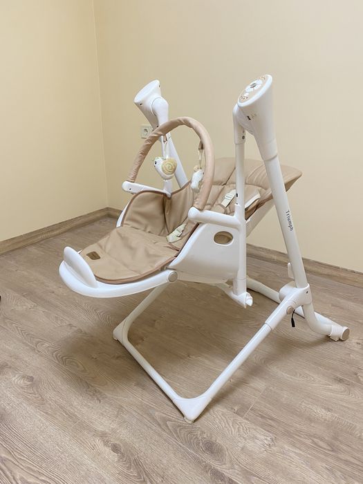 Стільчик для годування CARRELLO Triumph 3 в 1