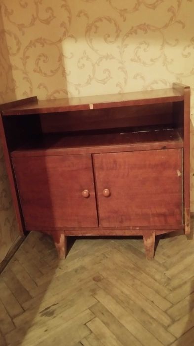 Безкоштовно тумба