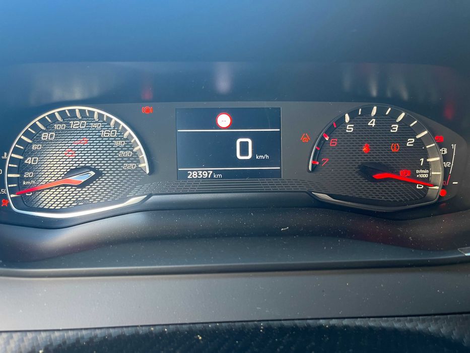 Peugeot 2008 II 1.2 PureTecha 100 2019 - 2026 (Para Peças)