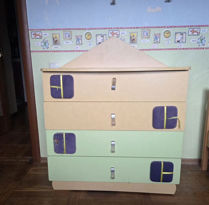 Детская мебель в комнату