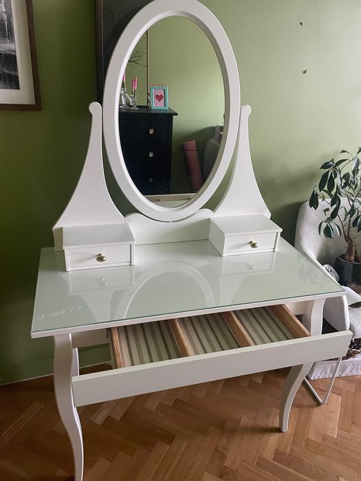 Toaletka na sprzedaż